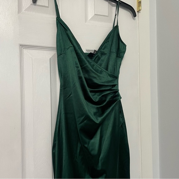 Windsor Jolina Wrap Skirt Satin Dress in Hunter Green - Picture 8 of 9